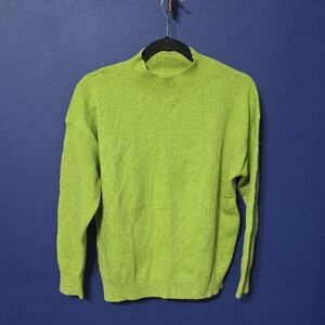 SHEIN Green Turtleneck Sweater Fine Knit Modern Style